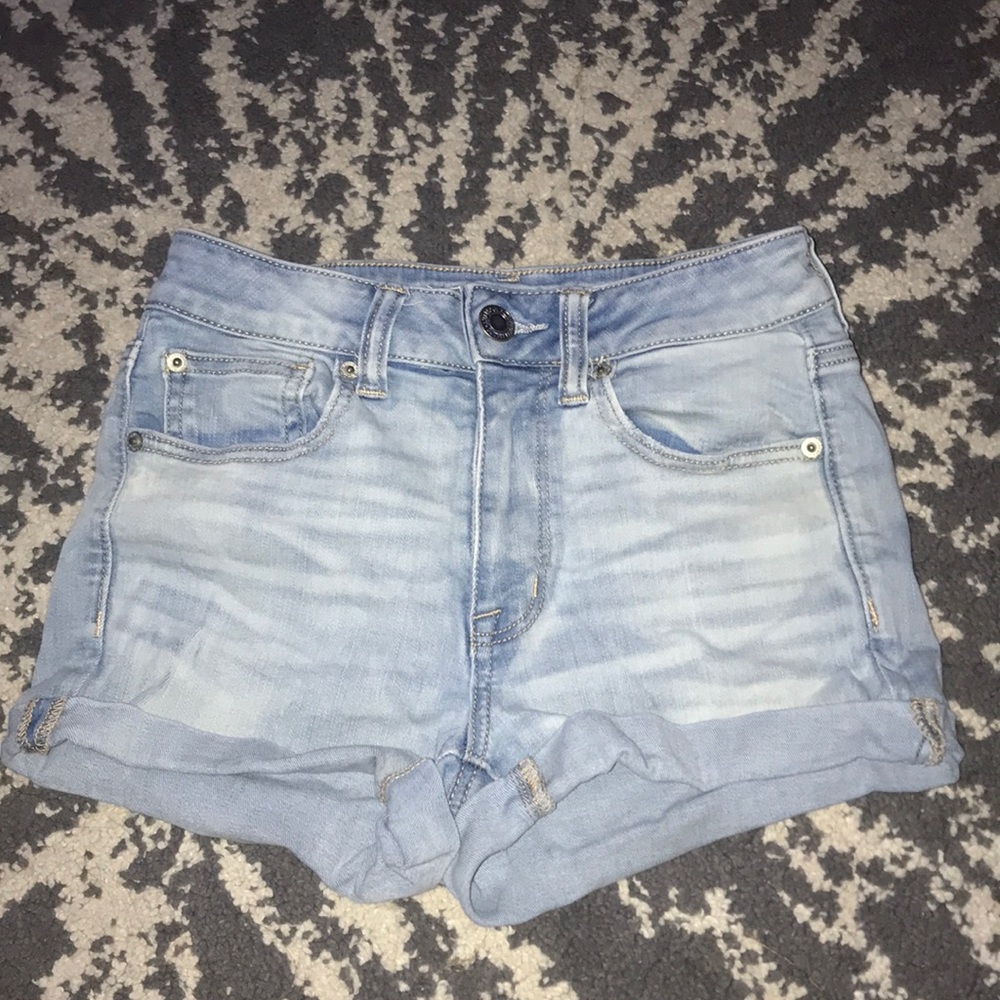 Light Wash American Eagle Jean Shorts